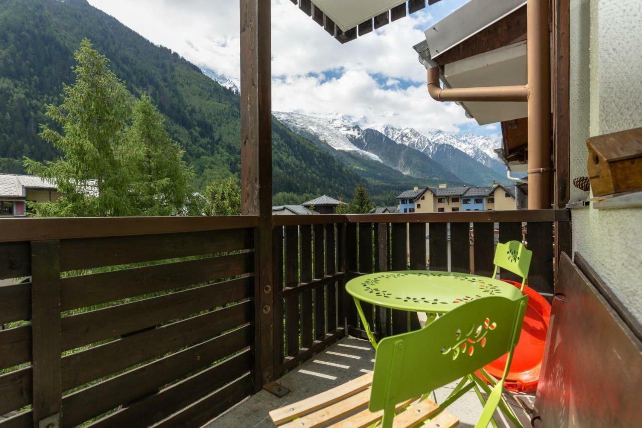 Le Grepon Studio Hotel Chamonix Exterior photo